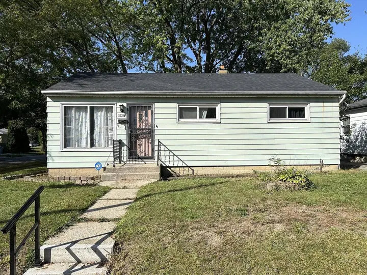 5359 N 62nd St, Milwaukee, WI 53218